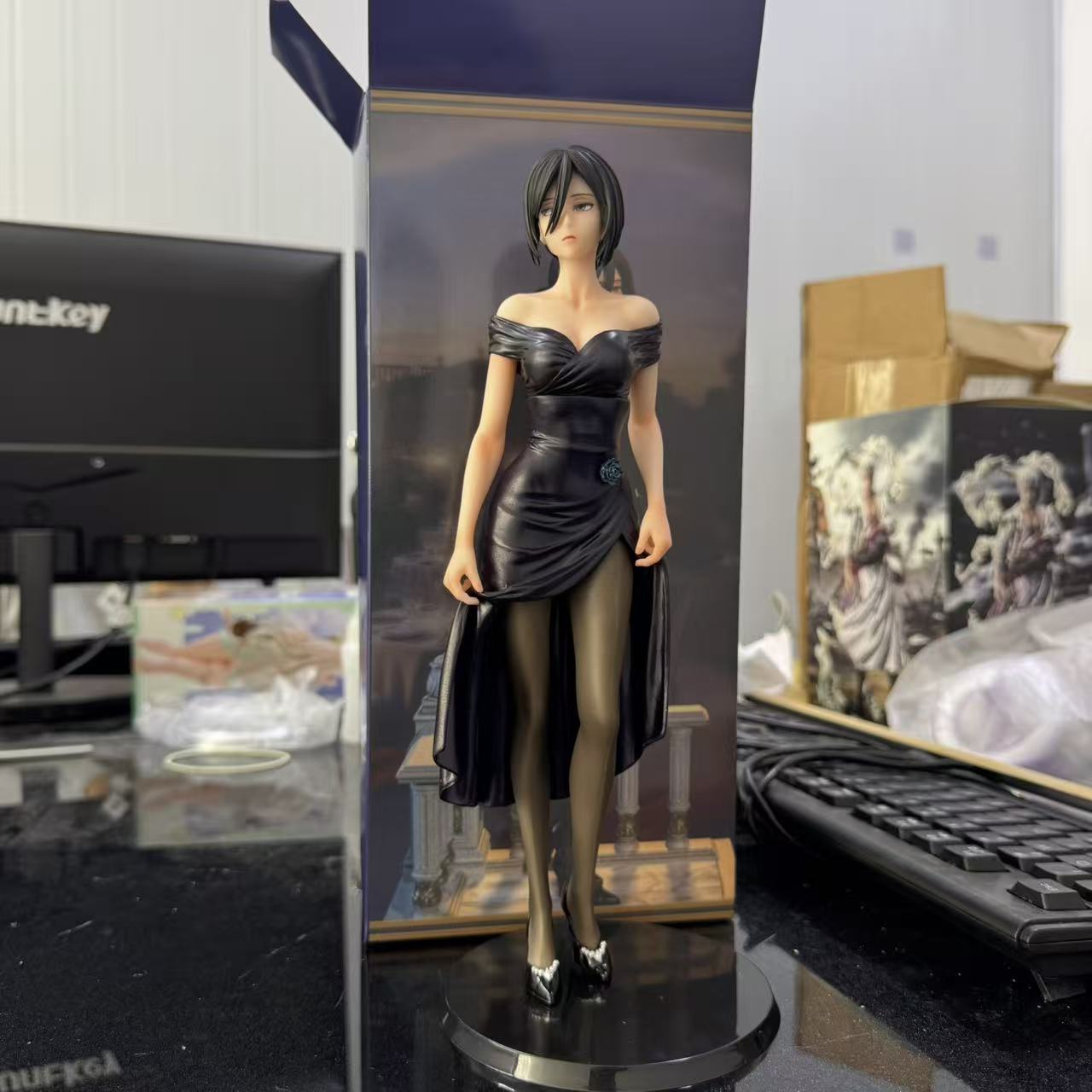 Mikasa Banquet Gown Anime GK M - Popular Anime Merchandise 评论和价格