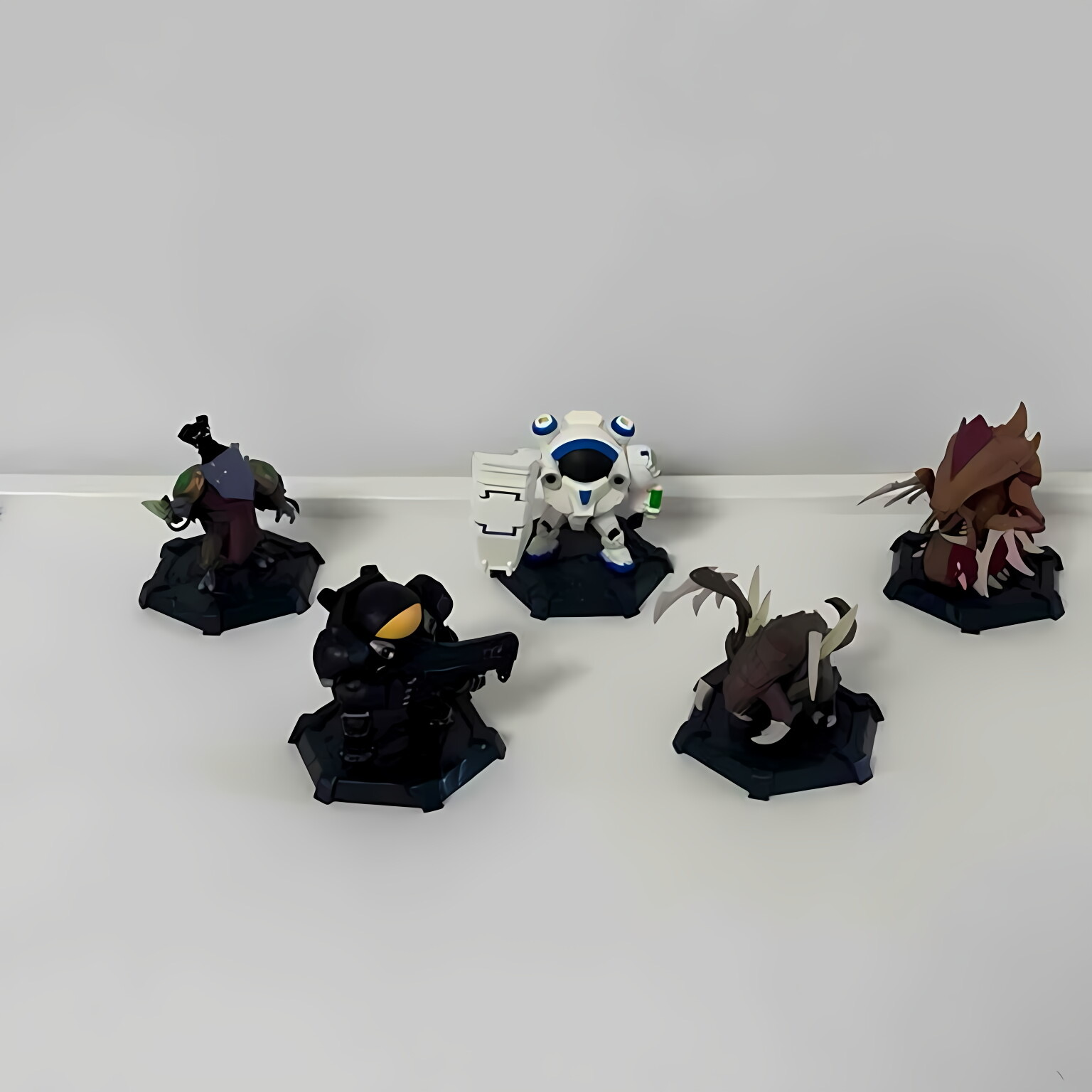 In Stock Original Blizzard Off - Official Merchandise Anime 评论和价格