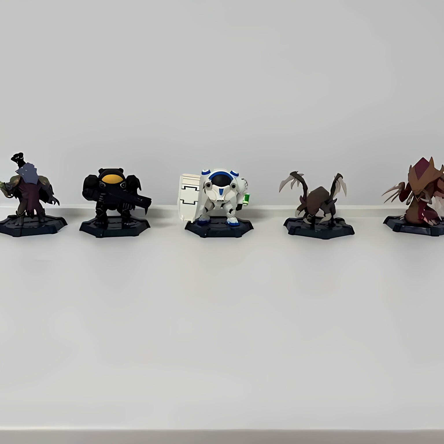 In Stock Original Blizzard Off - Official Merchandise Anime 评论和价格